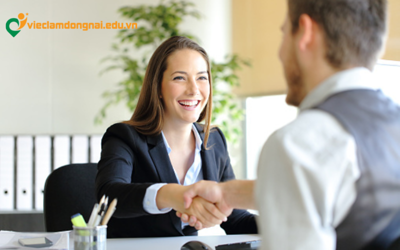 thấu hiểu khách hàng và những kỹ năng cần có của nhân viên kinh doanh